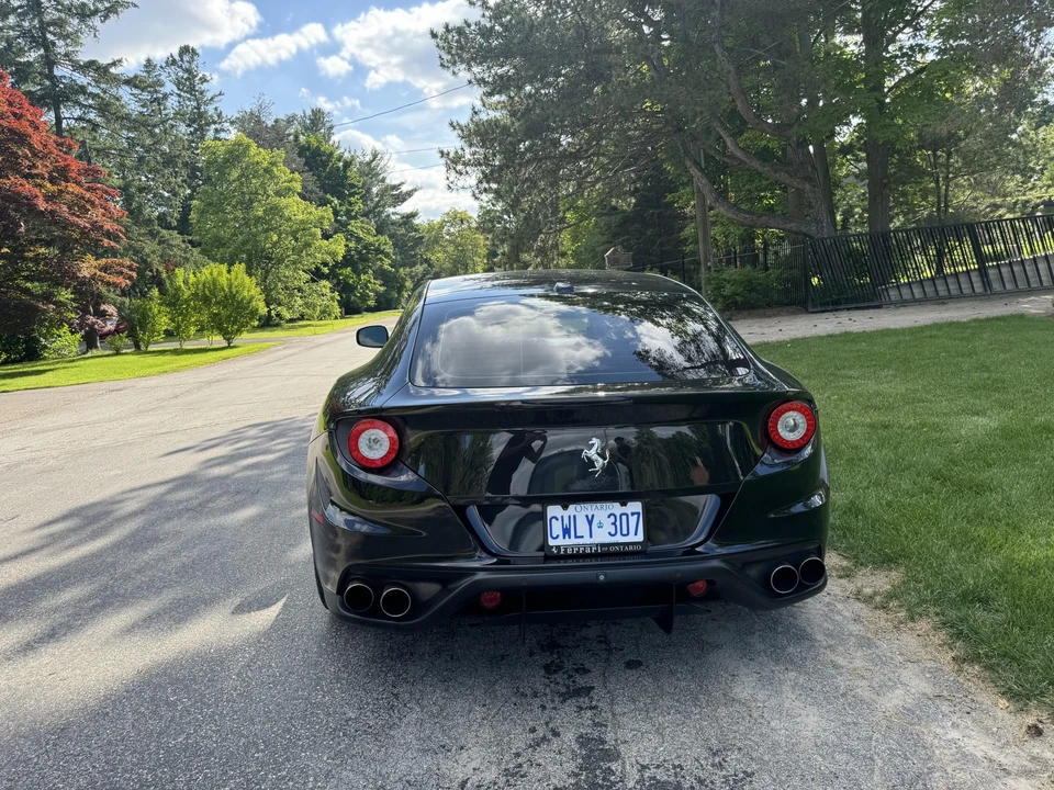 2014 Ferrari FF - Image 8 of 31