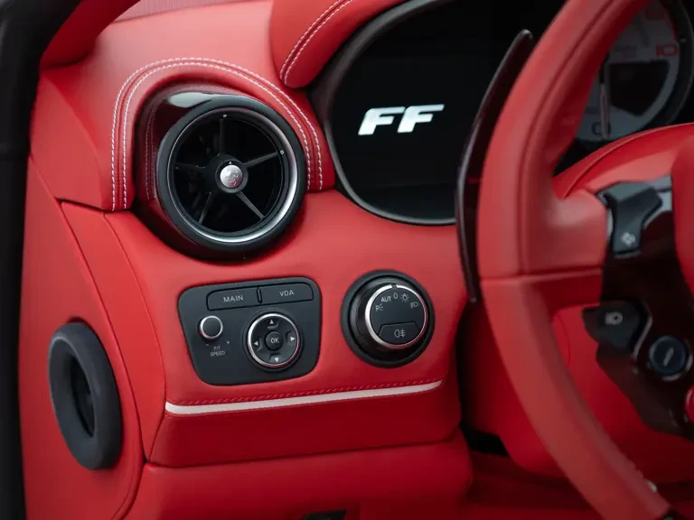 2014 Ferrari FF - Image 22 of 31
