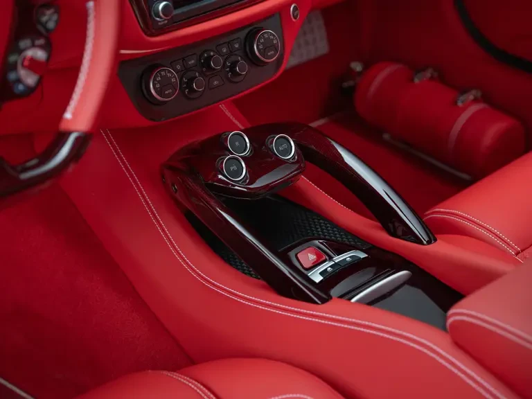 2014 Ferrari FF - Image 15 of 31