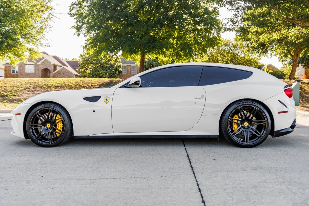 2014 Ferrari FF - Image 3 of 31