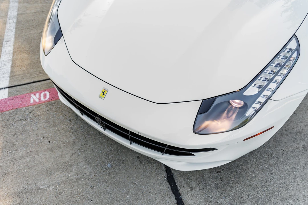 2014 Ferrari FF - Image 13 of 31