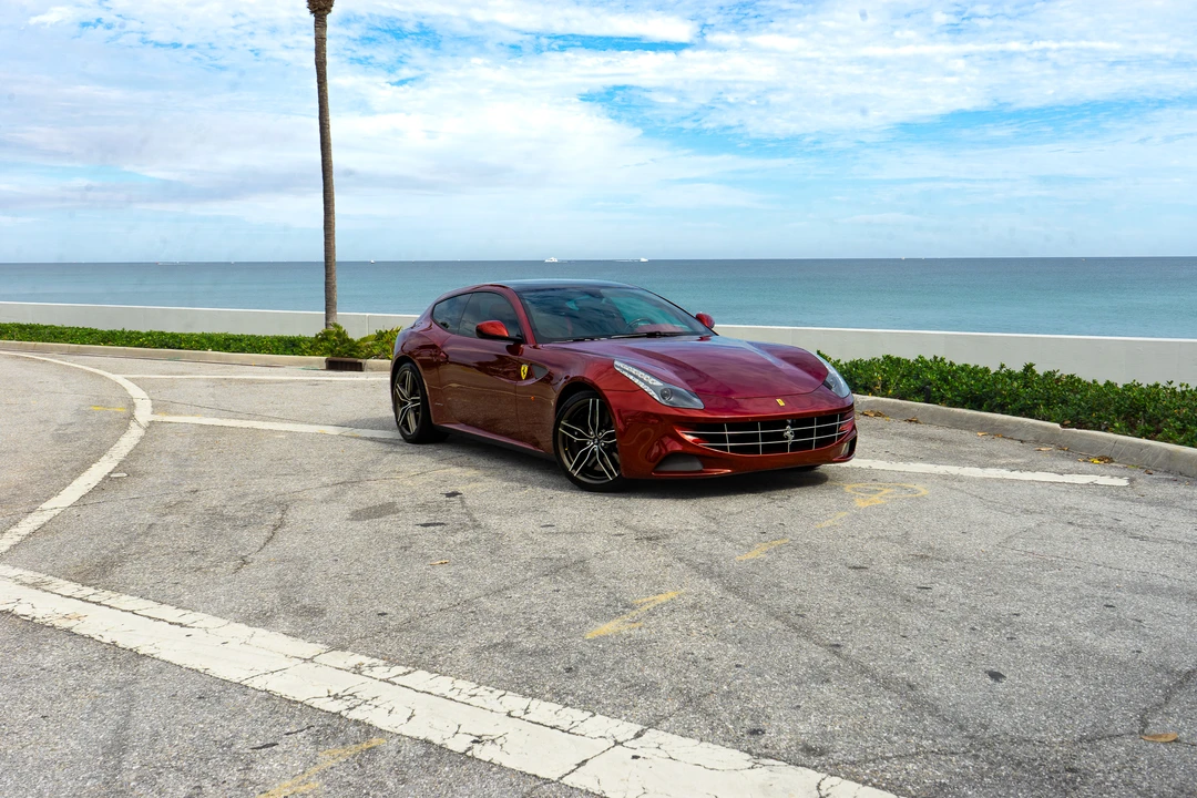 2014 Ferrari FF - Image 28 of 31