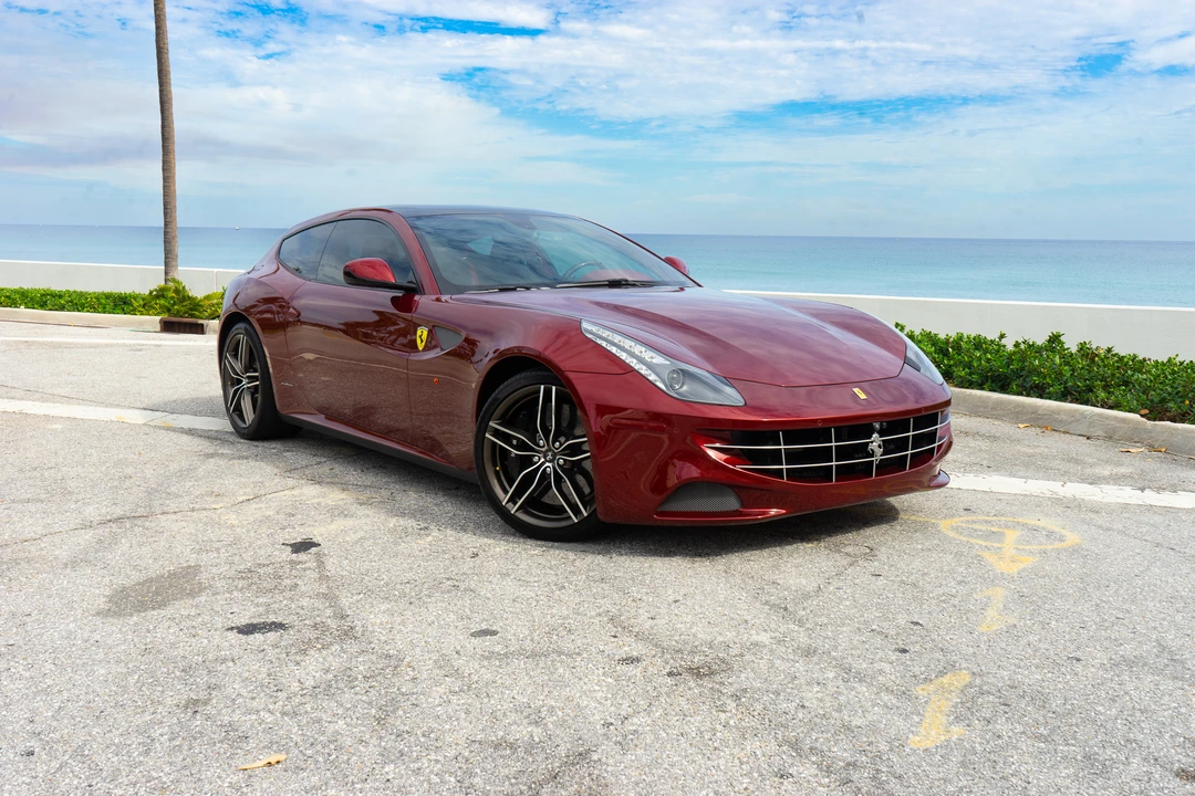 2014 Ferrari FF - Image 21 of 31