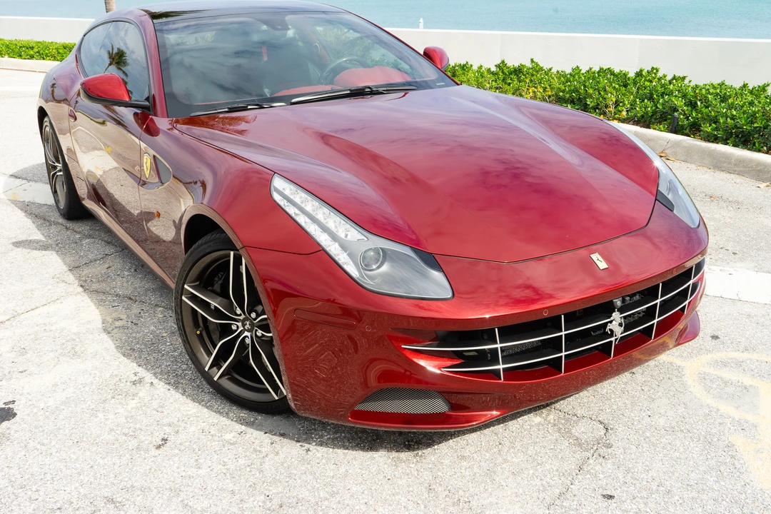 2014 Ferrari FF - Image 3 of 31