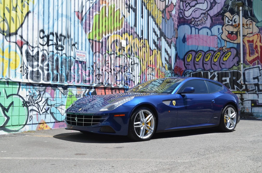 2014 Ferrari FF - Image 2 of 31