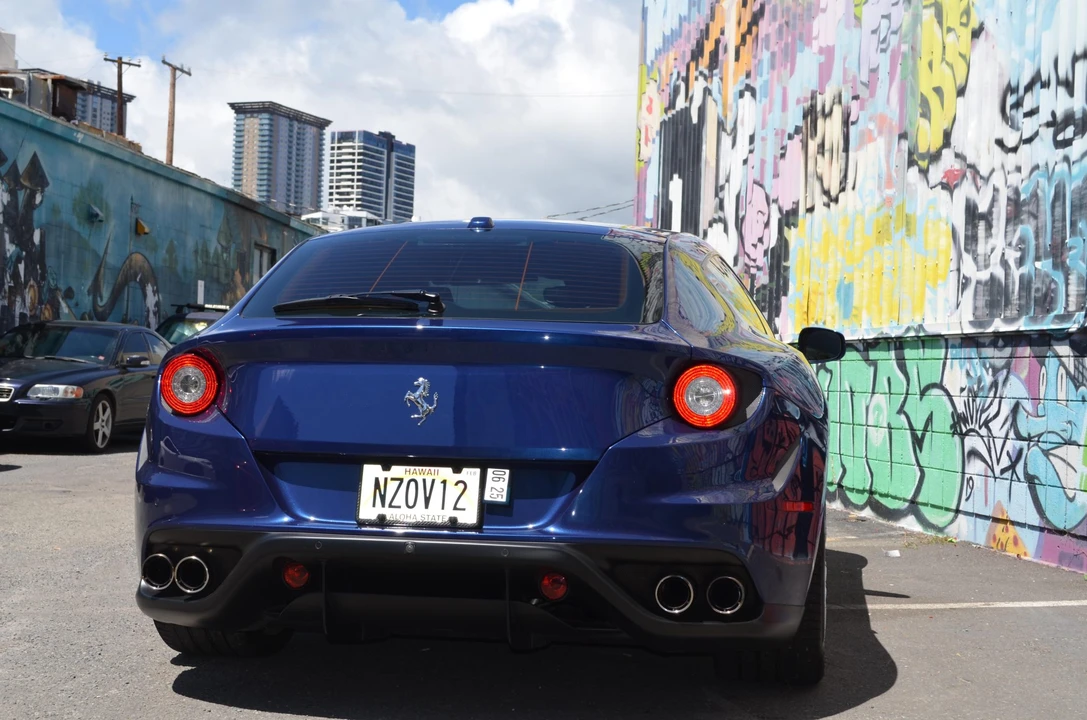 2014 Ferrari FF - Image 19 of 31