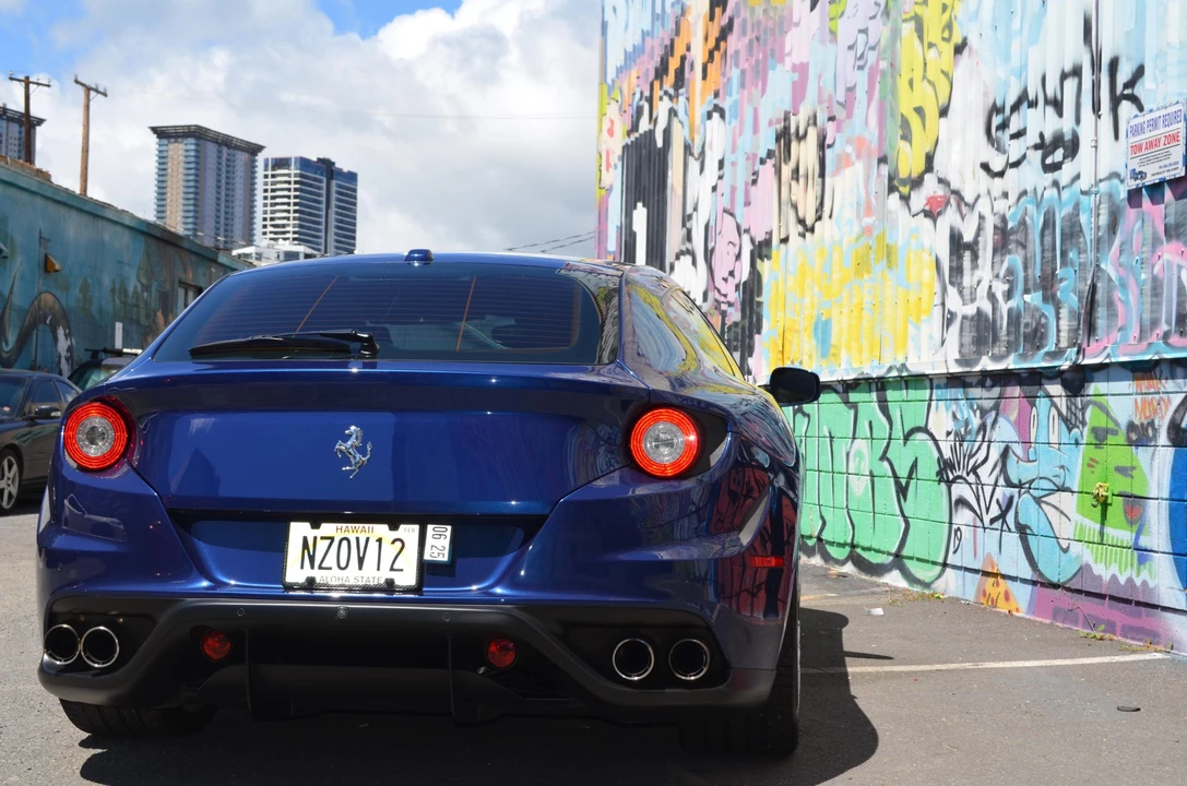 2014 Ferrari FF - Image 18 of 31