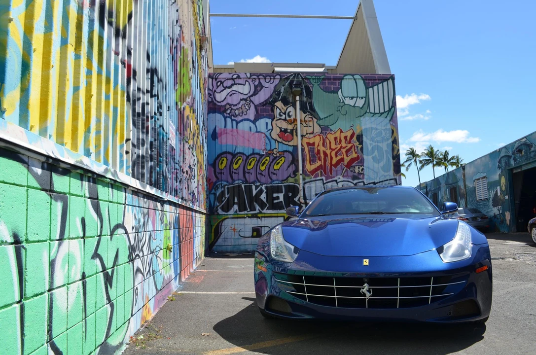 2014 Ferrari FF - Image 11 of 31