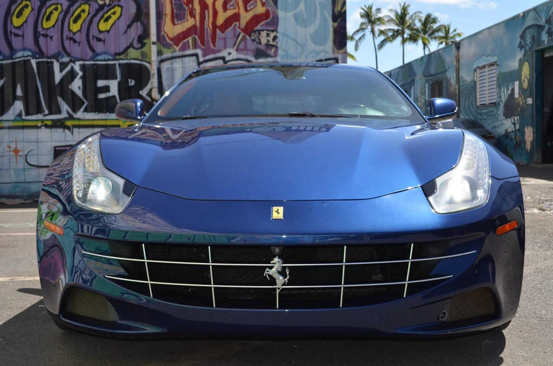 2014 Ferrari FF - Image 14 of 31
