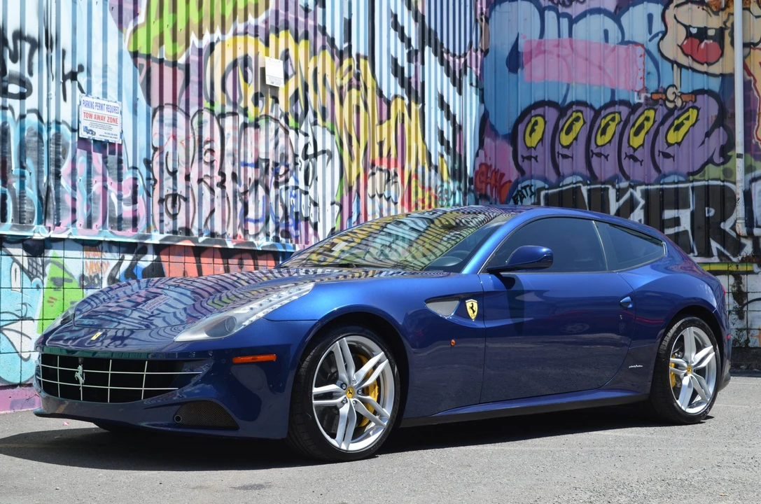 2014 Ferrari FF - Image 5 of 31