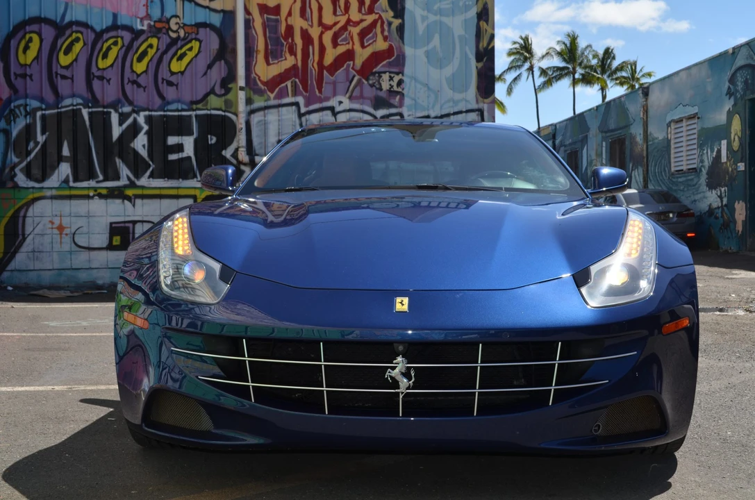 2014 Ferrari FF - Image 7 of 31