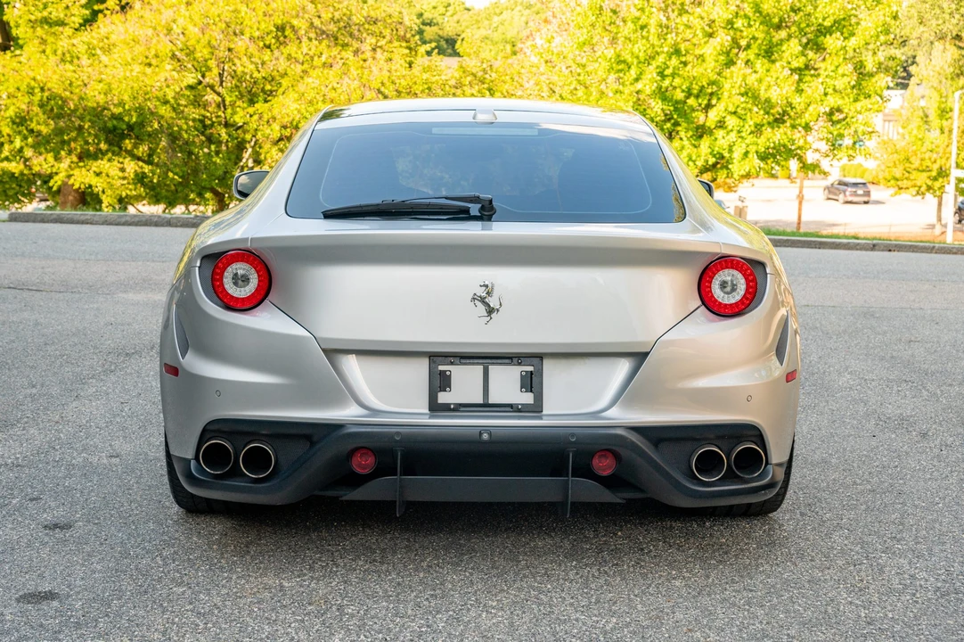 2014 Ferrari FF - Image 8 of 31
