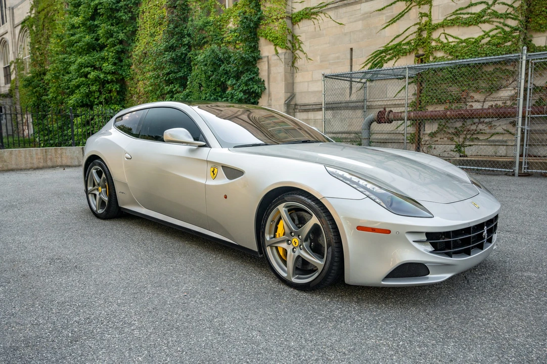 2014 Ferrari FF - Image 4 of 31
