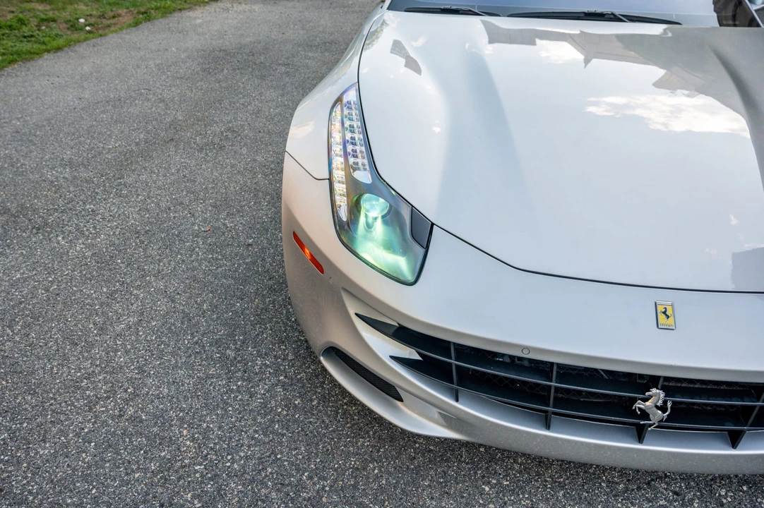 2014 Ferrari FF - Image 15 of 31