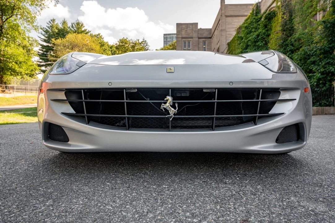 2014 Ferrari FF - Image 11 of 31