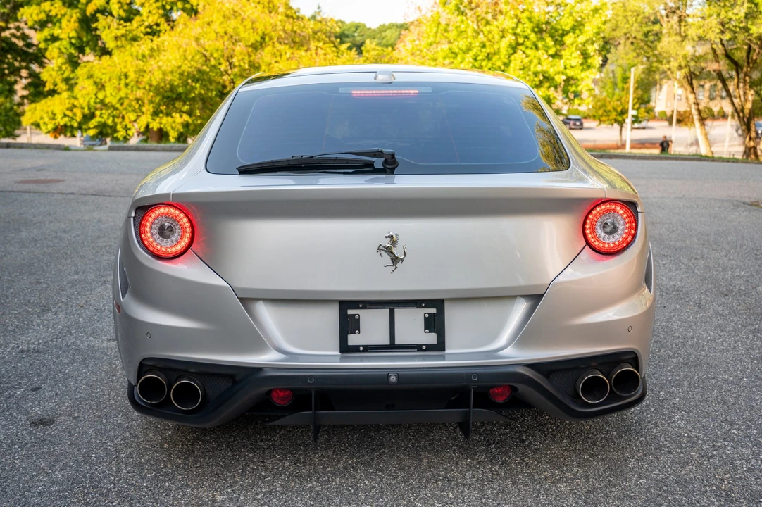 2014 Ferrari FF - Image 17 of 31