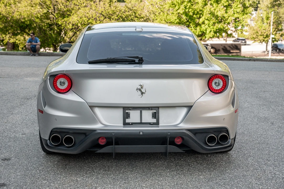 2014 Ferrari FF - Image 7 of 31