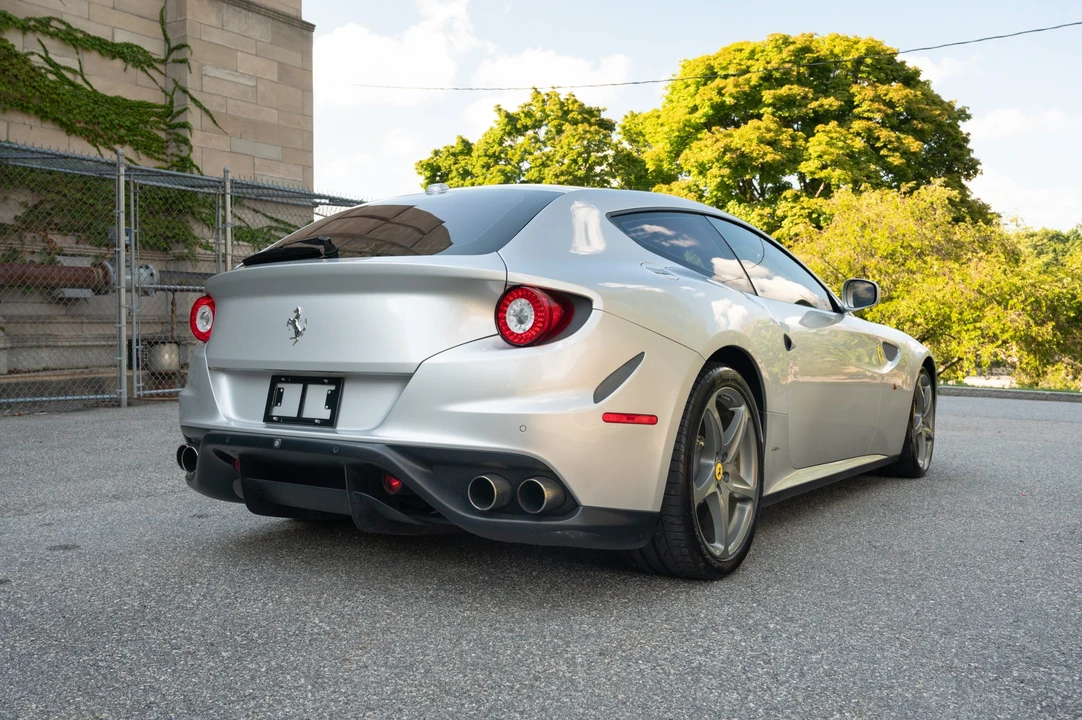 2014 Ferrari FF - Image 6 of 31