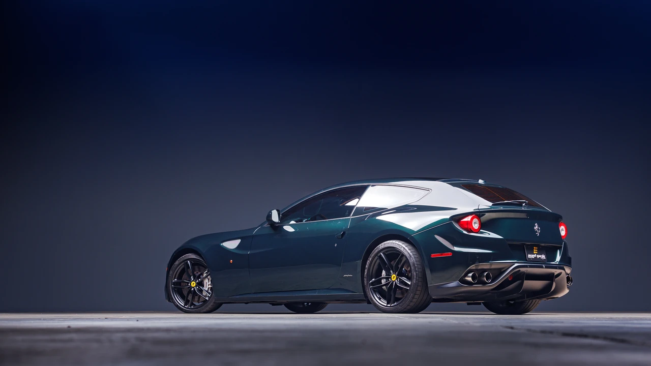 2014 Ferrari FF - Image 28 of 31