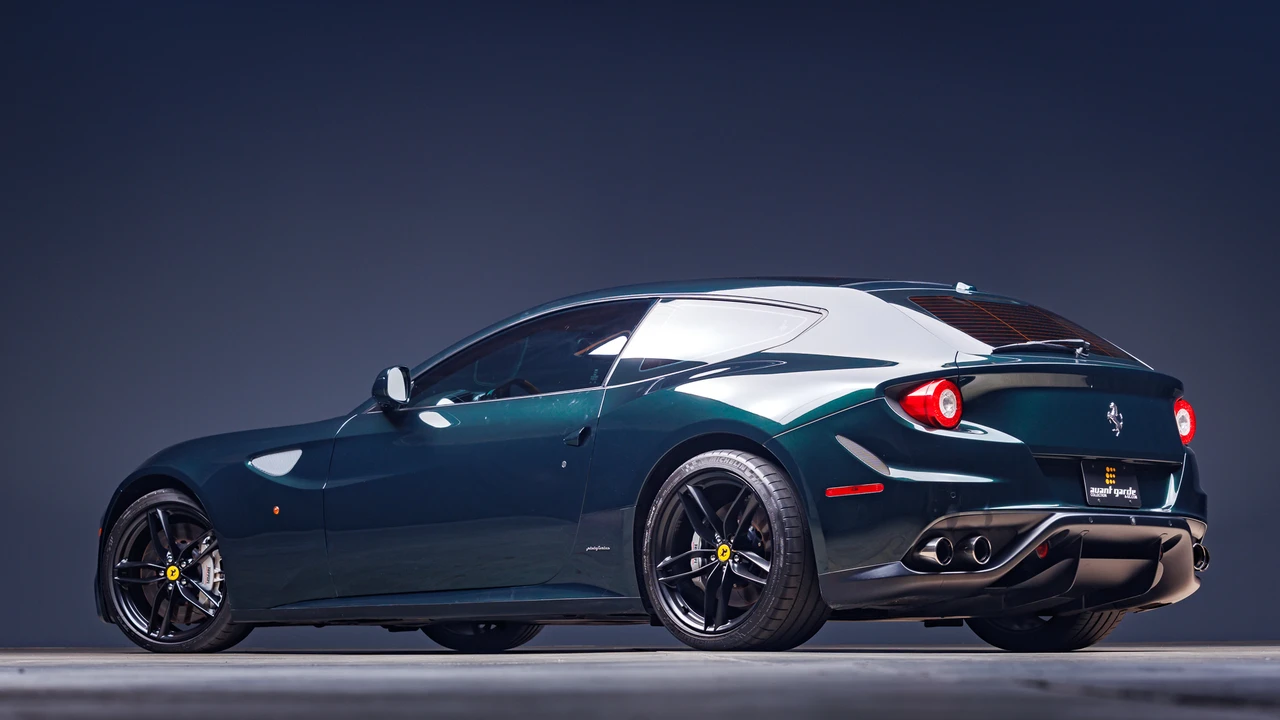 2014 Ferrari FF - Image 29 of 31