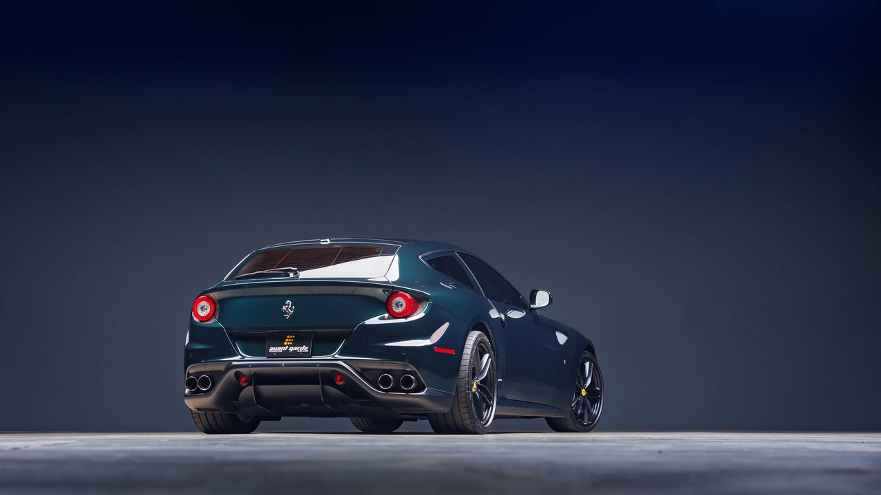 2014 Ferrari FF - Image 21 of 31