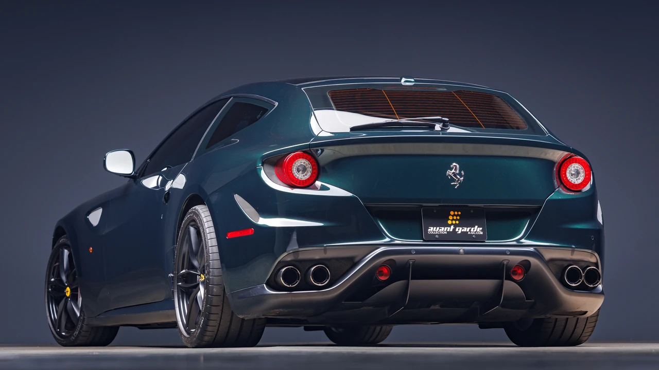 2014 Ferrari FF - Image 25 of 31