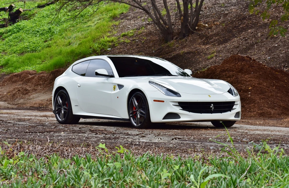 2014 Ferrari FF - Image 20 of 31