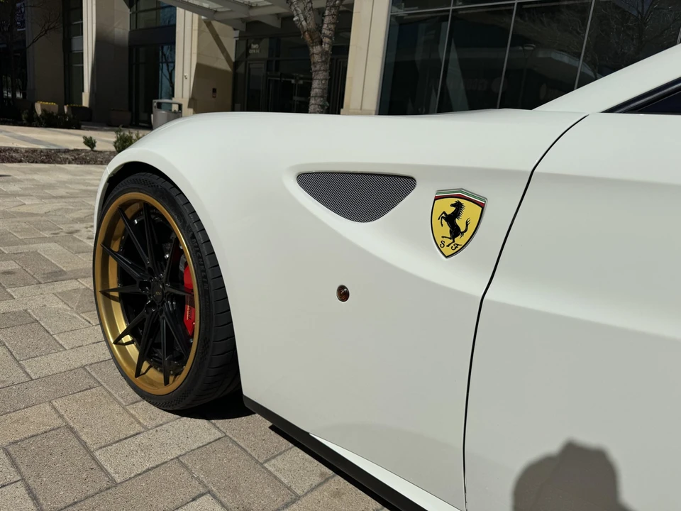 2014 Ferrari FF - Image 29 of 31