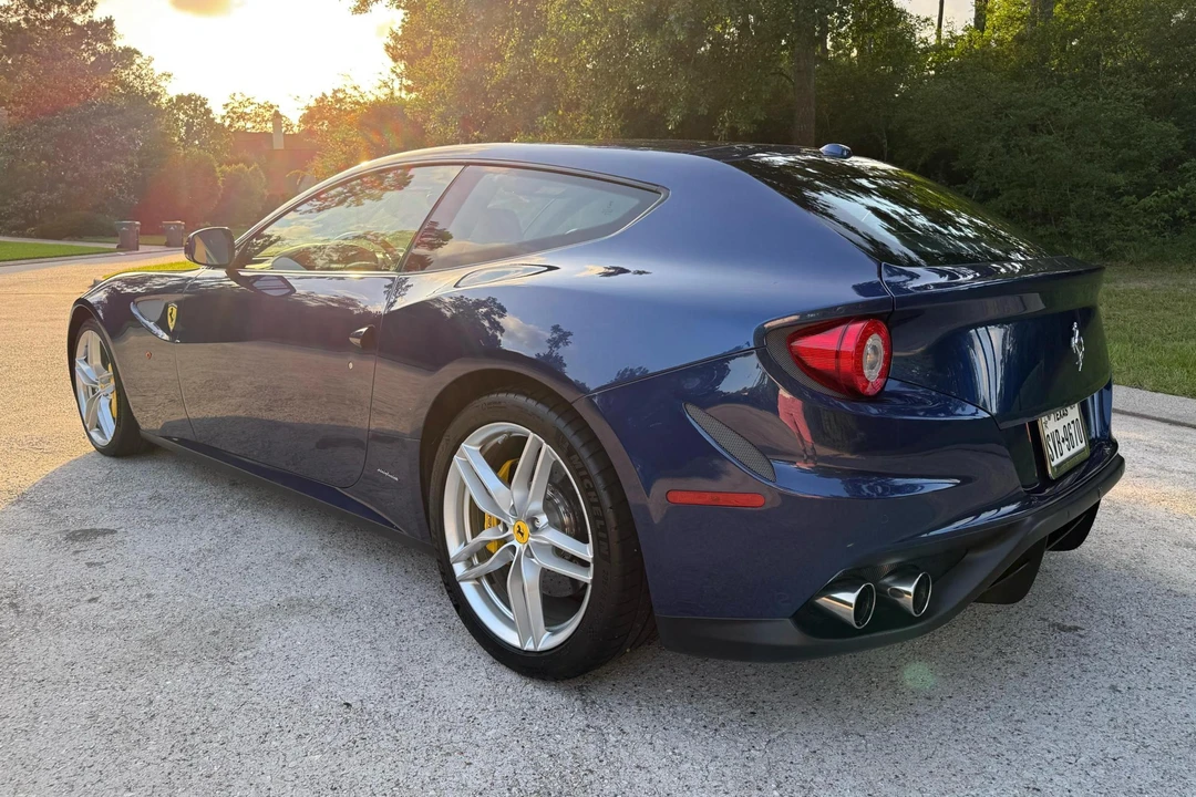 2014 Ferrari FF - Image 4 of 31