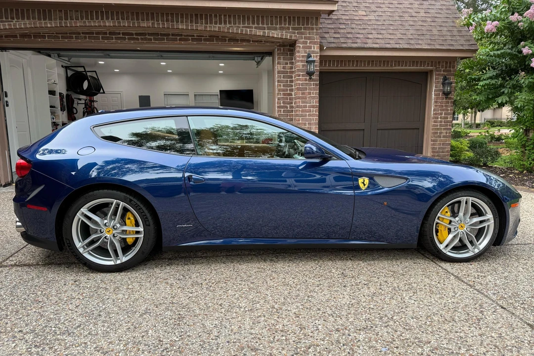 2014 Ferrari FF - Image 3 of 31