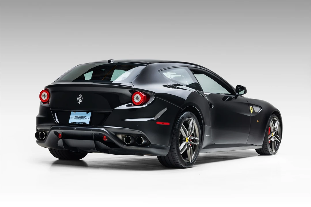 2014 Ferrari FF - Image 16 of 31