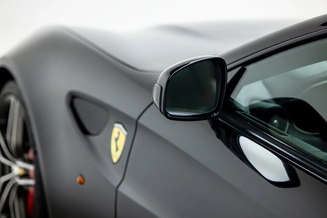 2014 Ferrari FF - Image 27 of 31