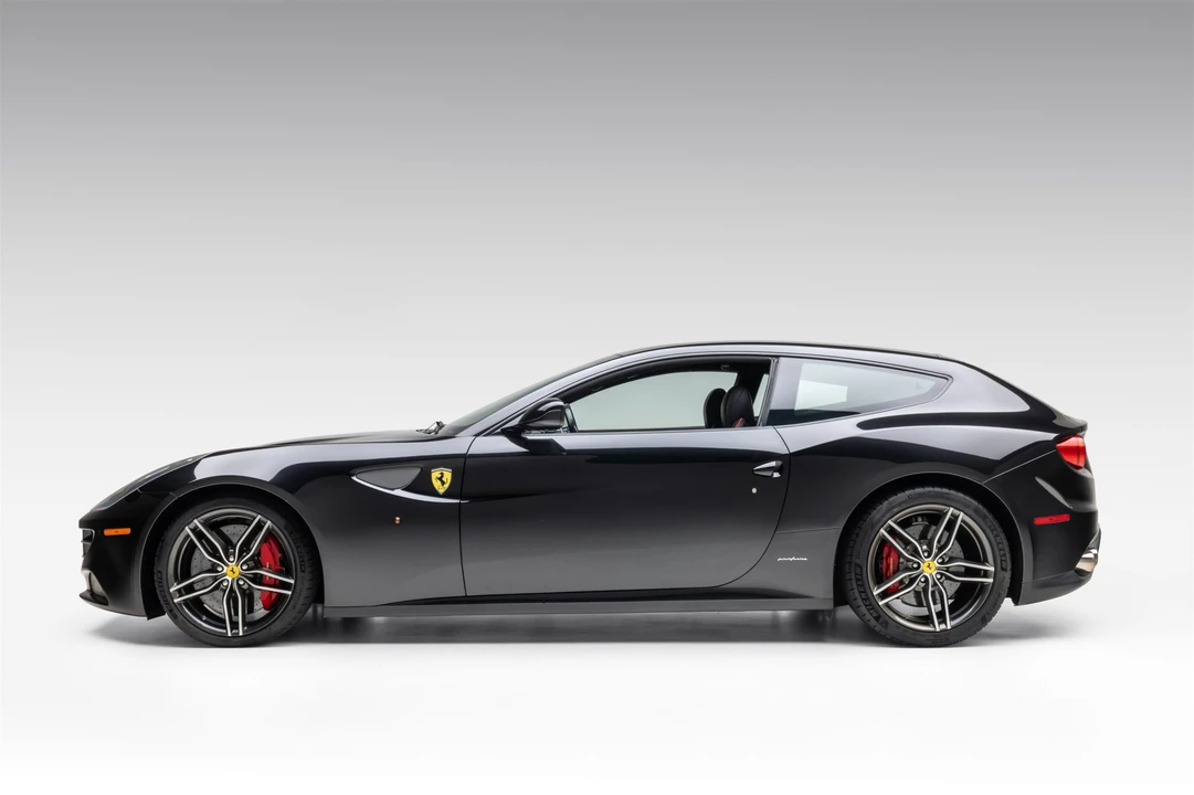 2014 Ferrari FF - Image 10 of 31