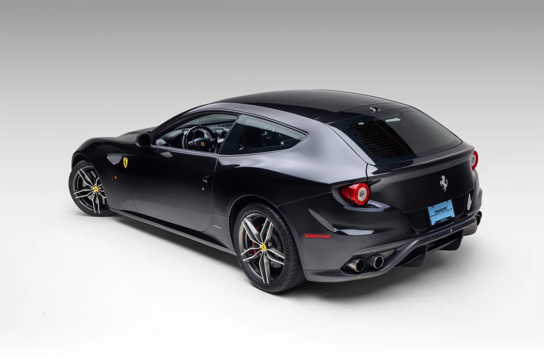 2014 Ferrari FF - Image 11 of 31