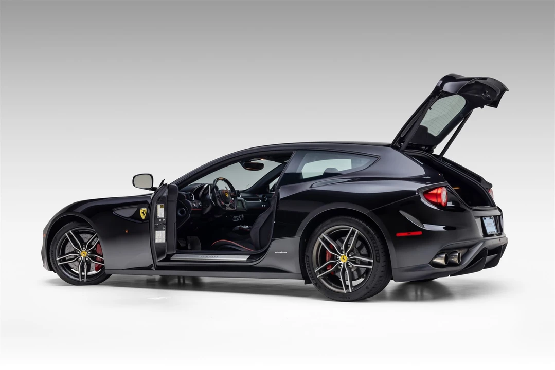 2014 Ferrari FF - Image 20 of 31