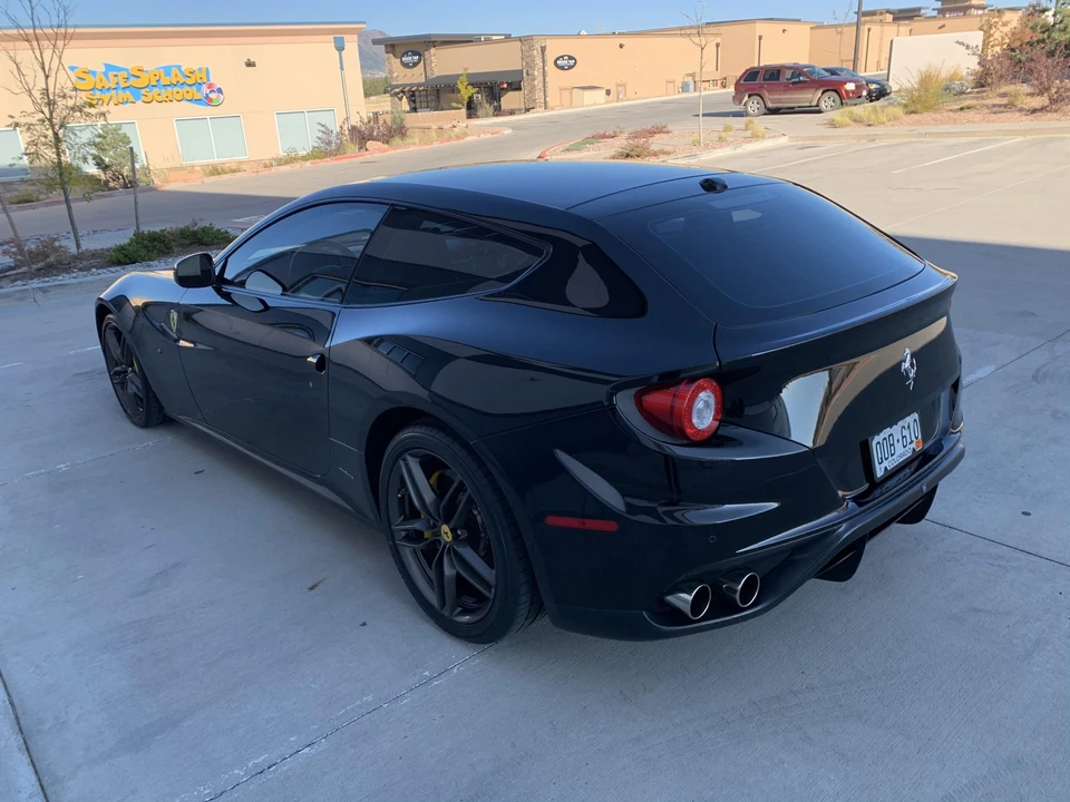 2014 Ferrari FF - Image 8 of 31