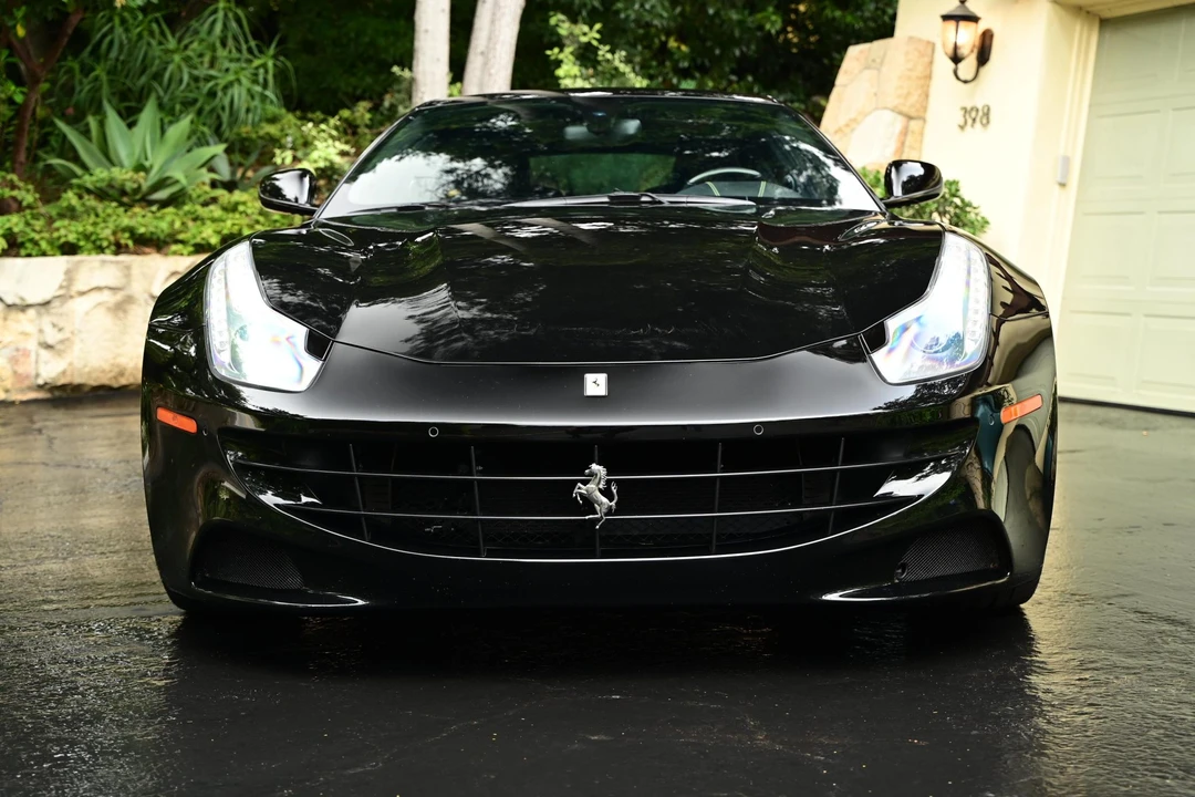 2014 Ferrari FF - Image 3 of 31