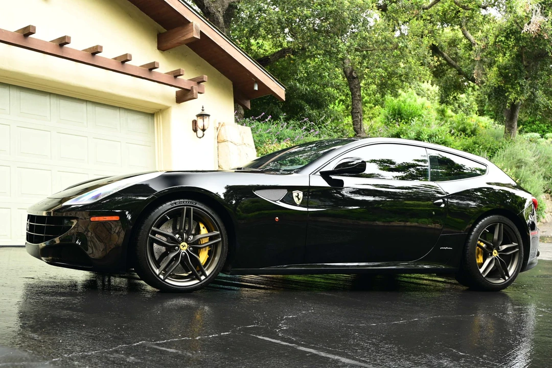 2014 Ferrari FF - Image 5 of 31