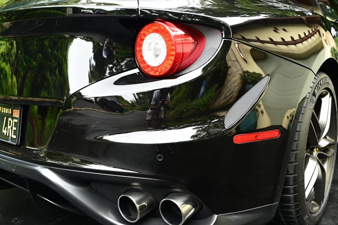 2014 Ferrari FF - Image 26 of 31