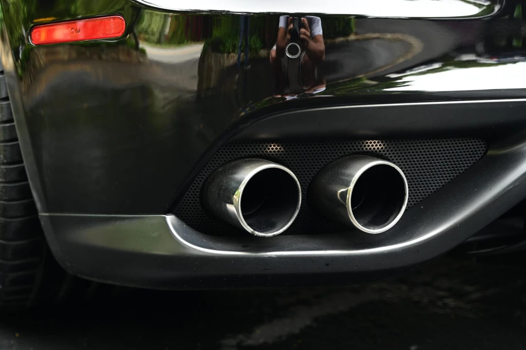 2014 Ferrari FF - Image 30 of 31