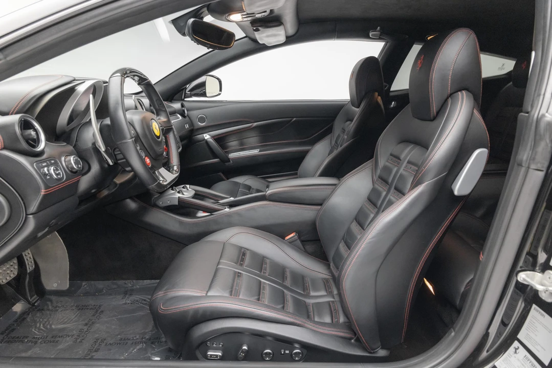 2014 Ferrari FF - Image 30 of 31