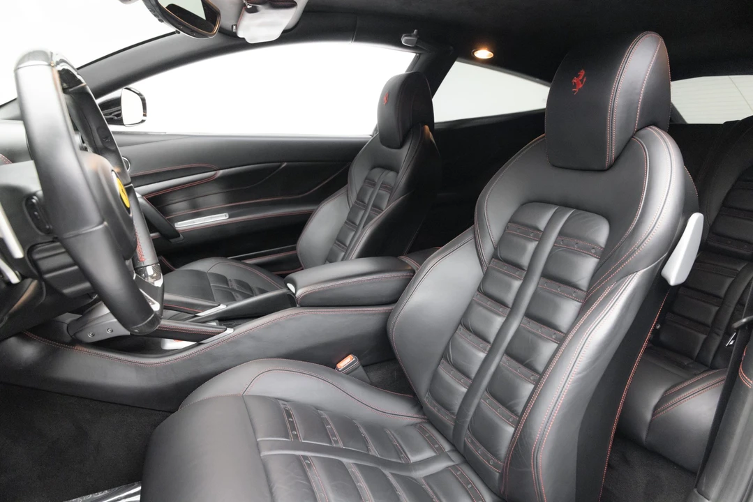 2014 Ferrari FF - Image 31 of 31