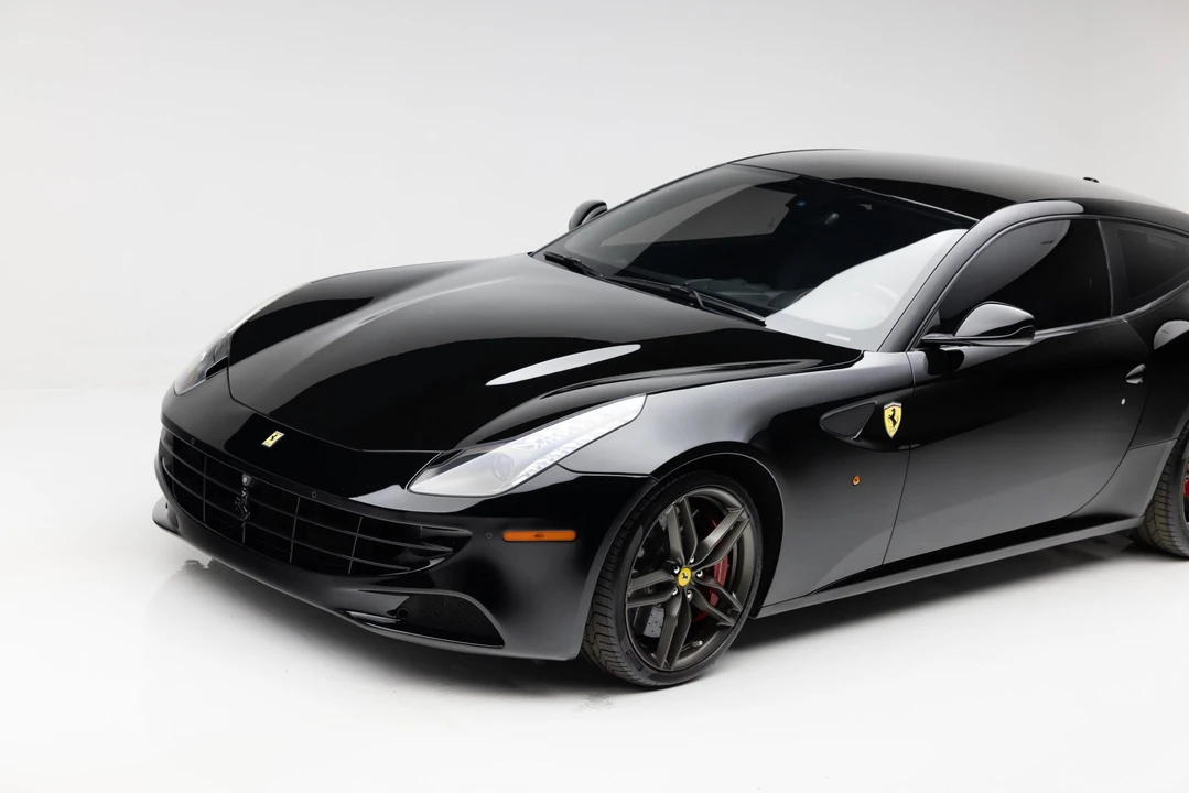2014 Ferrari FF - Image 13 of 31