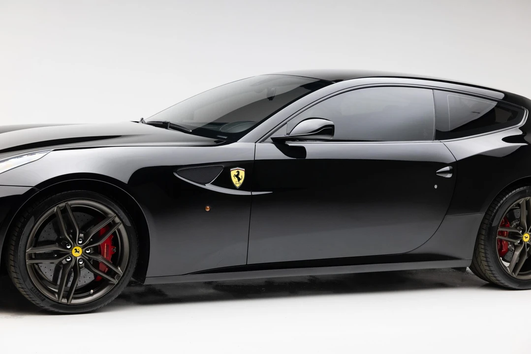 2014 Ferrari FF - Image 22 of 31