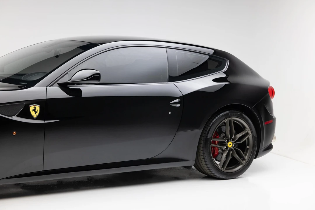 2014 Ferrari FF - Image 23 of 31