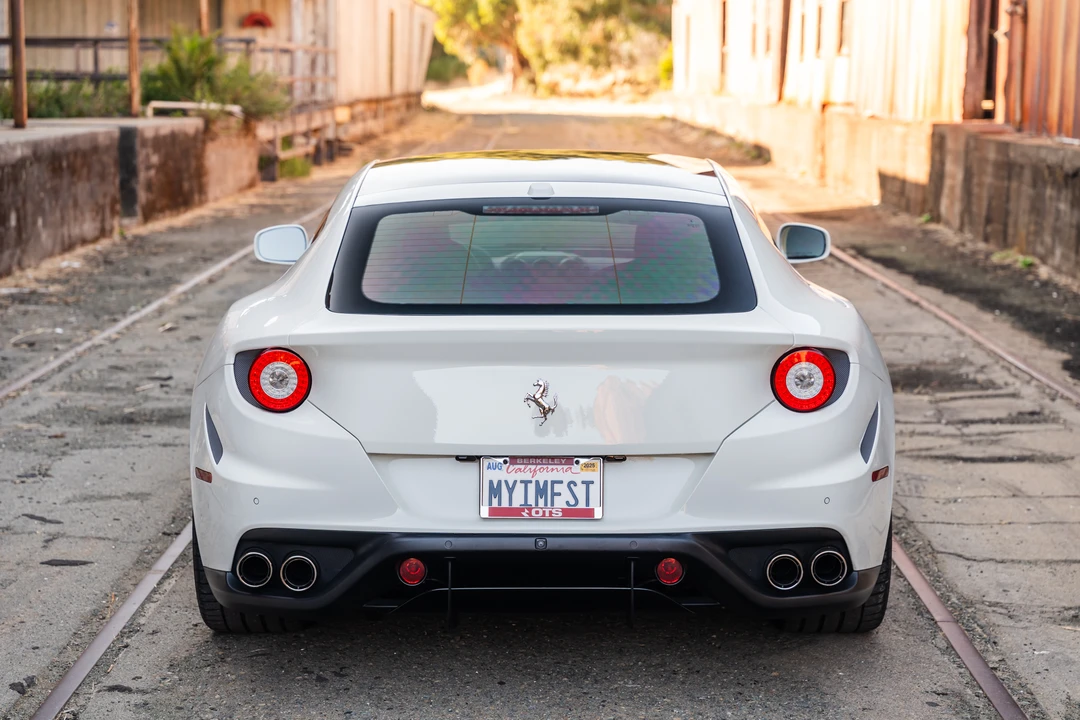 2014 Ferrari FF - Image 16 of 31
