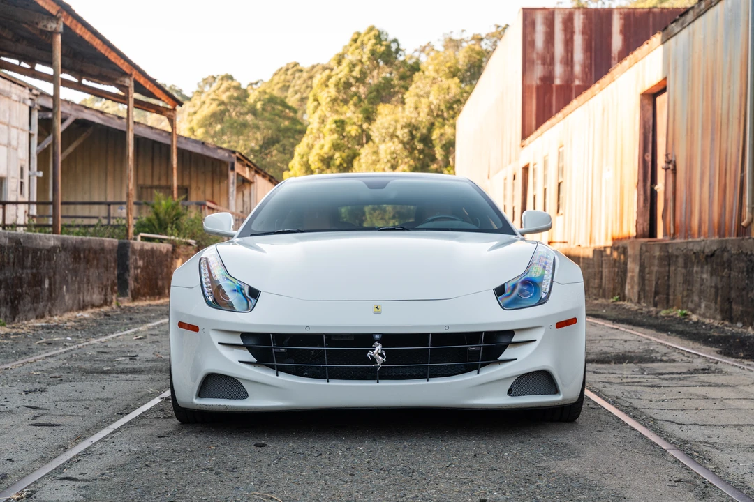 2014 Ferrari FF - Image 6 of 31