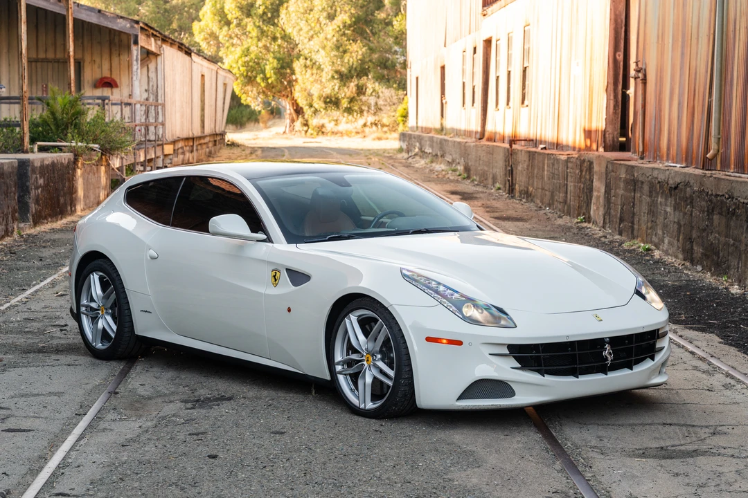 2014 Ferrari FF - Image 8 of 31
