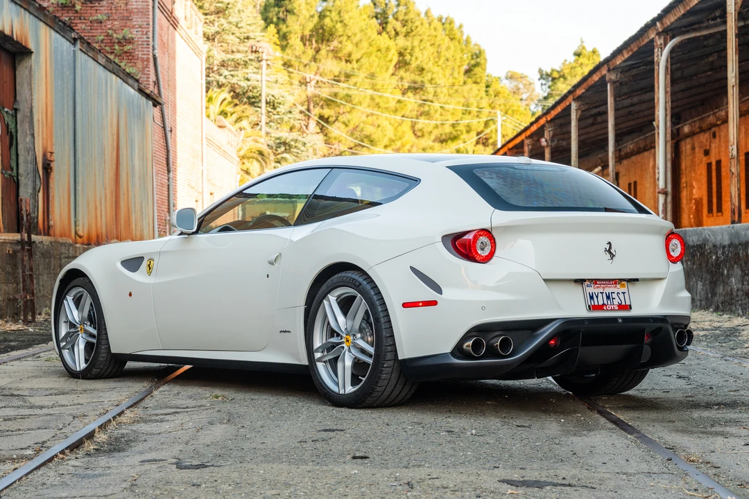 2014 Ferrari FF - Image 20 of 31
