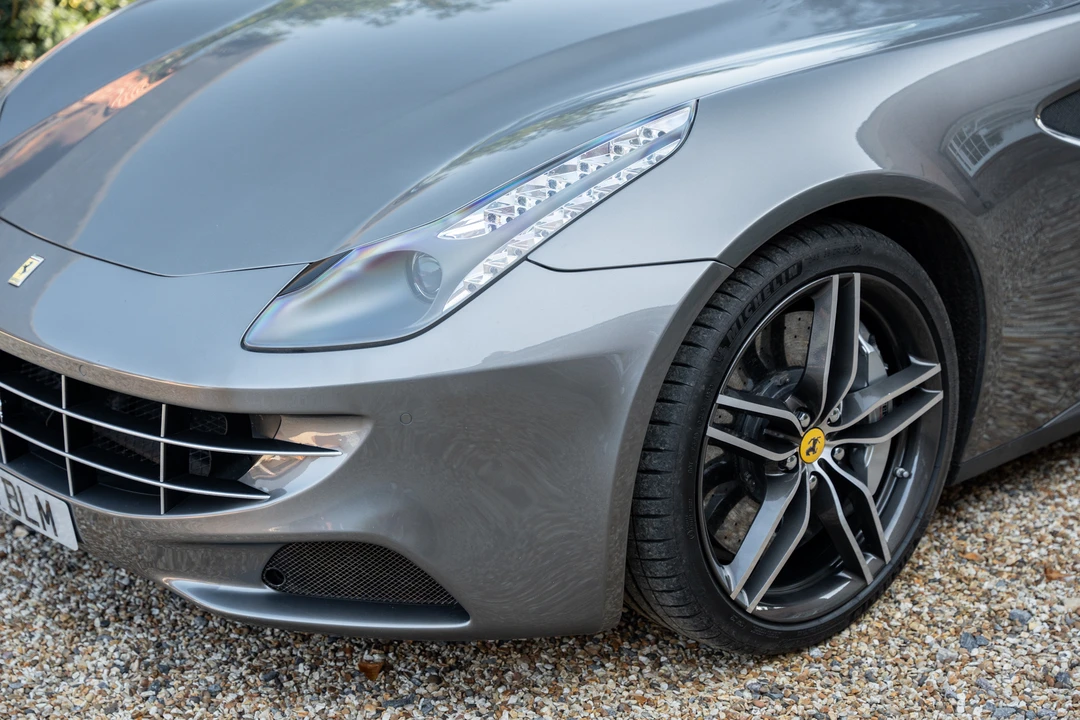 2014 Ferrari FF - Image 25 of 31